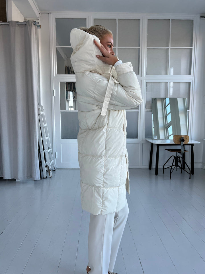 Azaka off white jacket