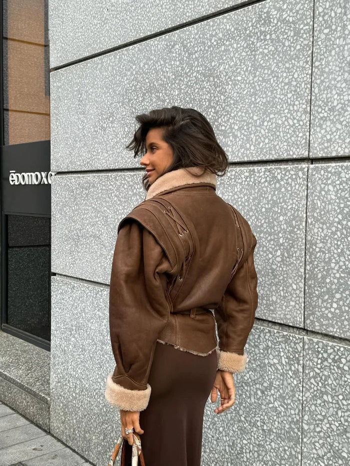 Victoria | Autumn Coat