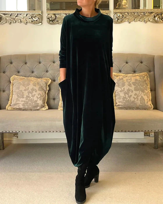 Victoria | Elegant Winter Dress