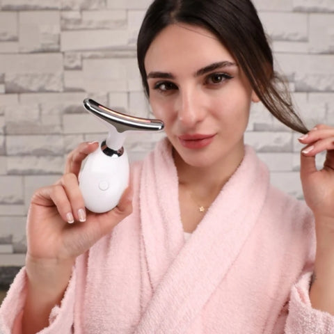 Cosmetific™ GlowTouch