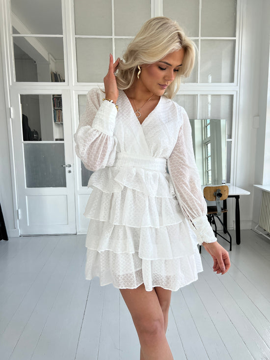 Flam Pearl White dress