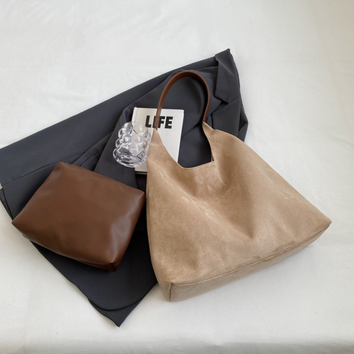 CELINE® | ELEGANT TOTE BAG WITH FREE POUCH