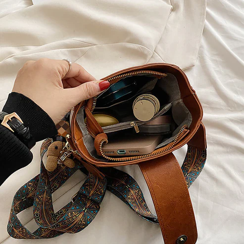 The Camden™ | Vintage Fashion Bag with Adjustable Wider Shoulder Strap