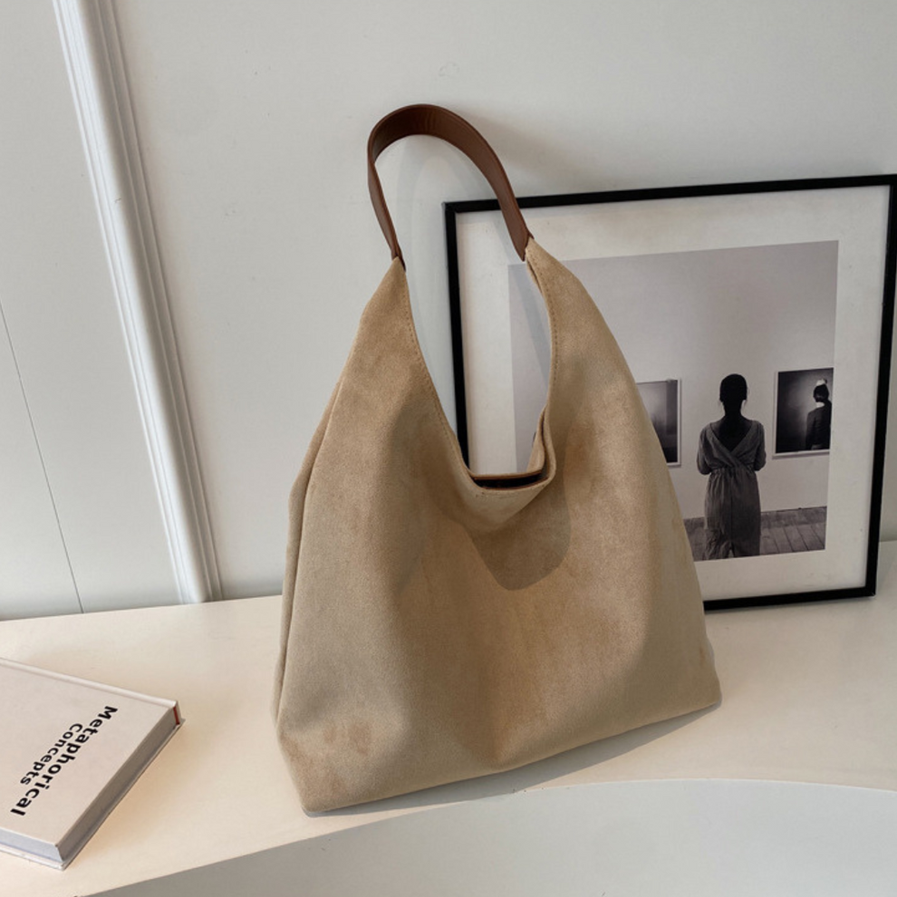 CELINE® | ELEGANT TOTE BAG WITH FREE POUCH