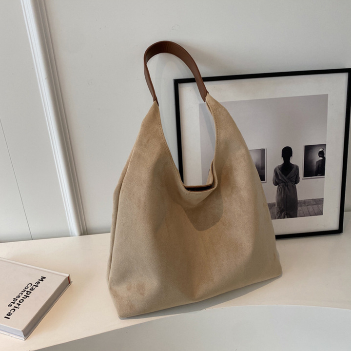 CELINE® | ELEGANT TOTE BAG WITH FREE POUCH