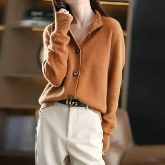 Sophie | Classic button-up cardigan