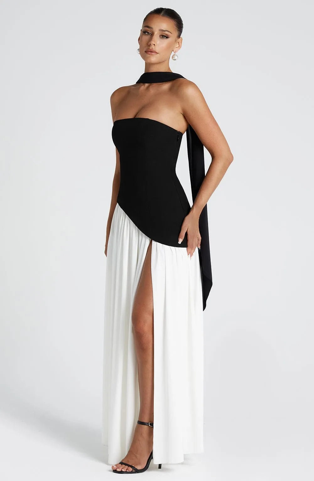 Maliyah Maxi Dress-black
