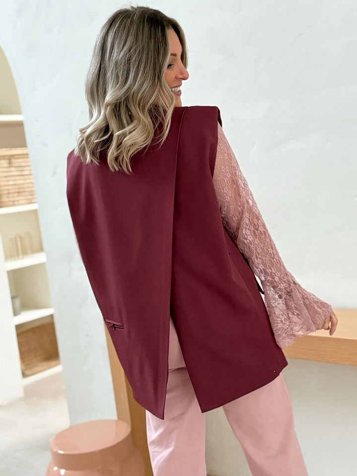 The Oria burgundy sleeveless jacket