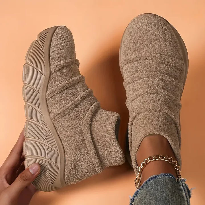 Cozy - A Hug for Your Feet
