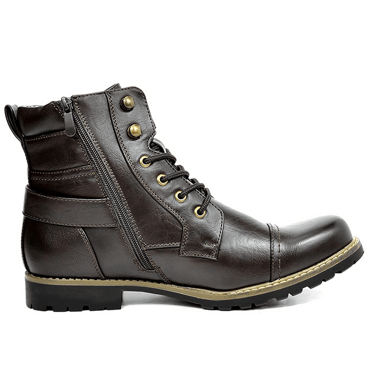 Stylish and comfortable men's motorcycle boots
