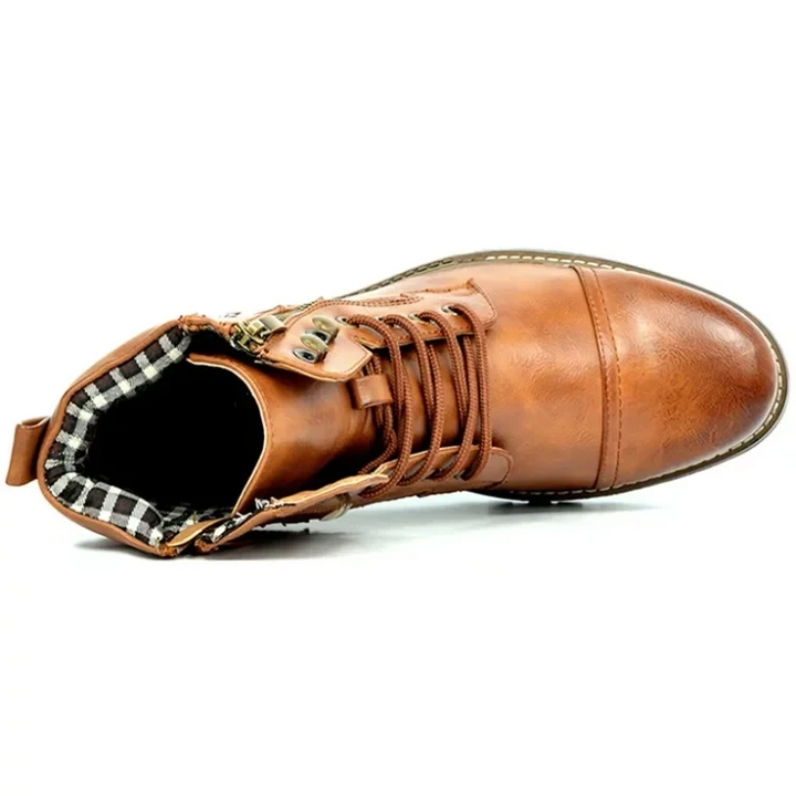 Stylish and comfortable men's motorcycle boots