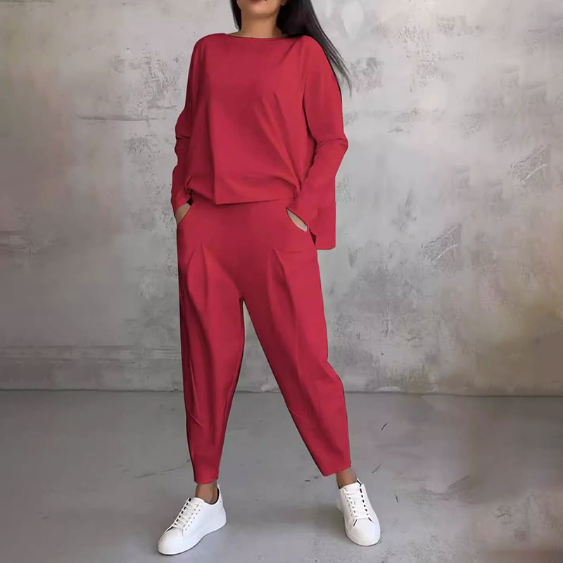 Long-sleeve top with round neck & Pants 2-piece set