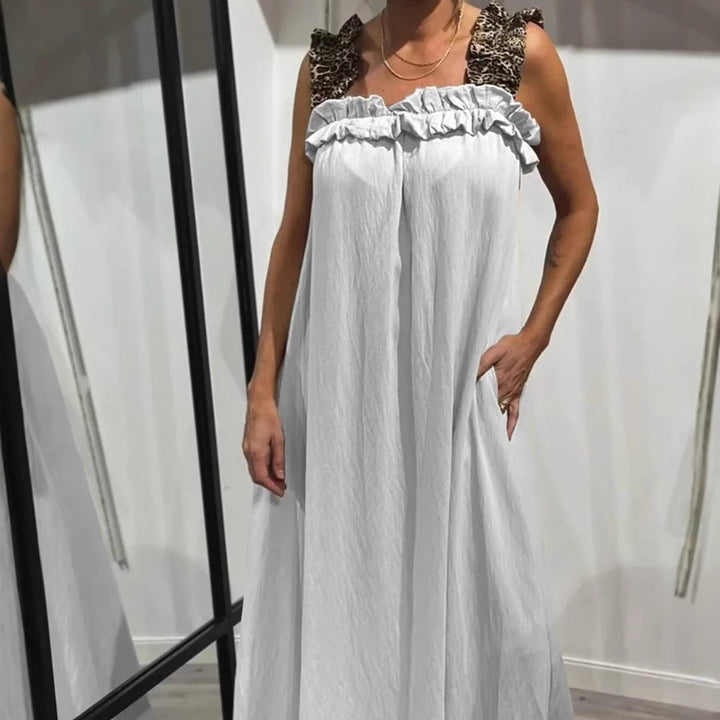 Casual sleeveless dress with pockets for women