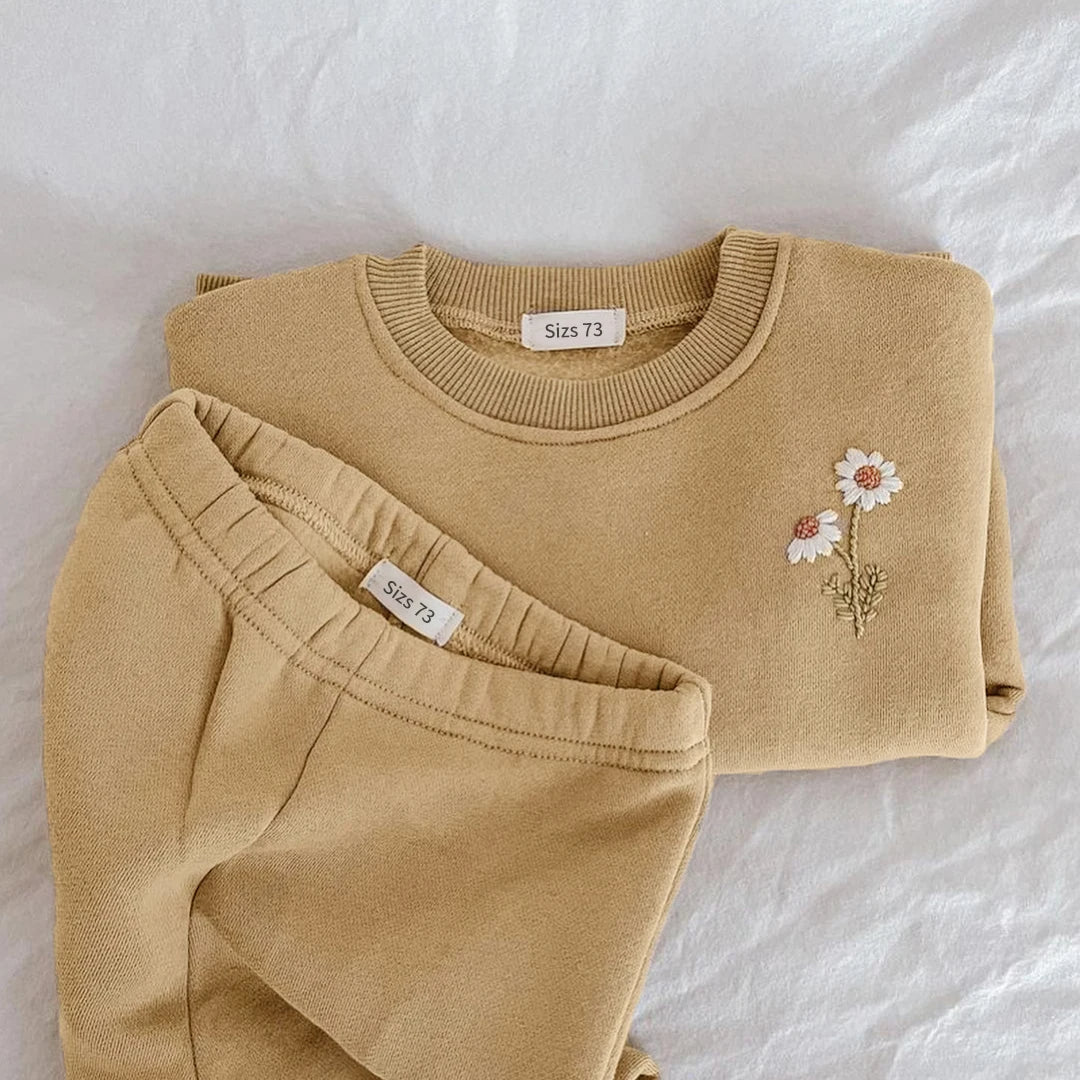 Little Miss Daisy Tracksuit - Jogger Set